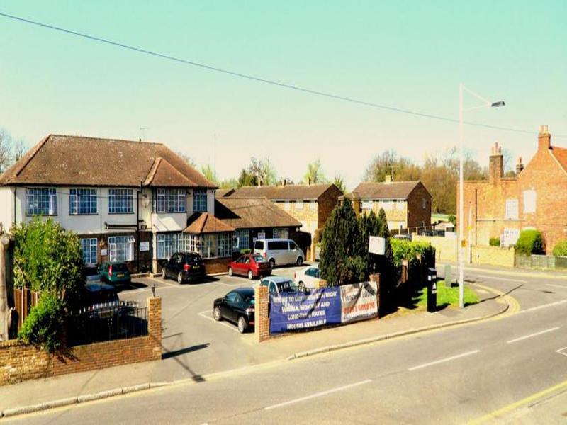 Heathrow Lodge Хилингдън Екстериор снимка